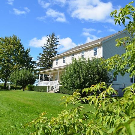 Old Town Country Landing Bed and Breakfast Niagara-on-the-Lake Eksteriør billede