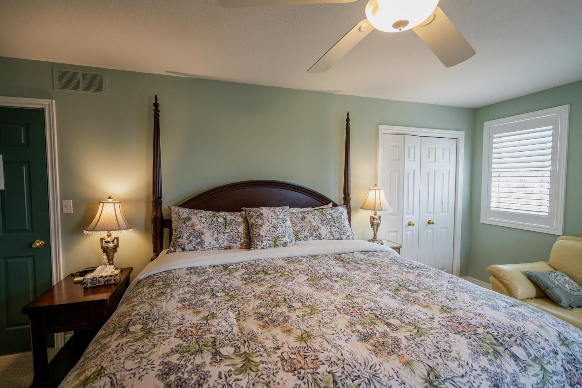 Old Town Country Landing Bed and Breakfast Niagara-on-the-Lake Eksteriør billede