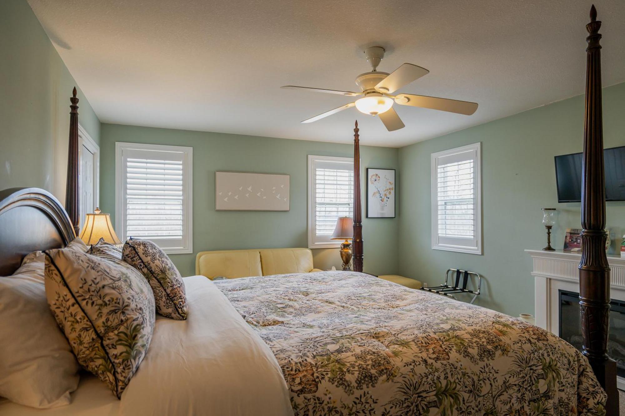 Old Town Country Landing Bed and Breakfast Niagara-on-the-Lake Eksteriør billede