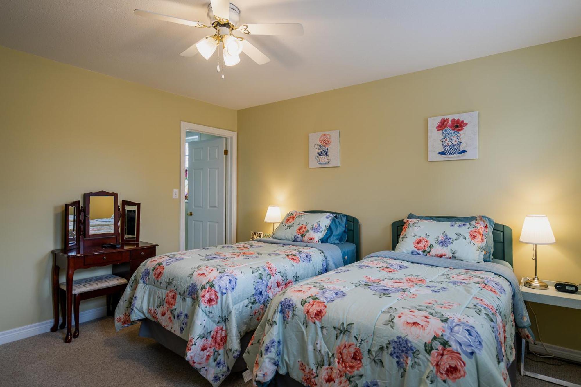 Old Town Country Landing Bed and Breakfast Niagara-on-the-Lake Eksteriør billede