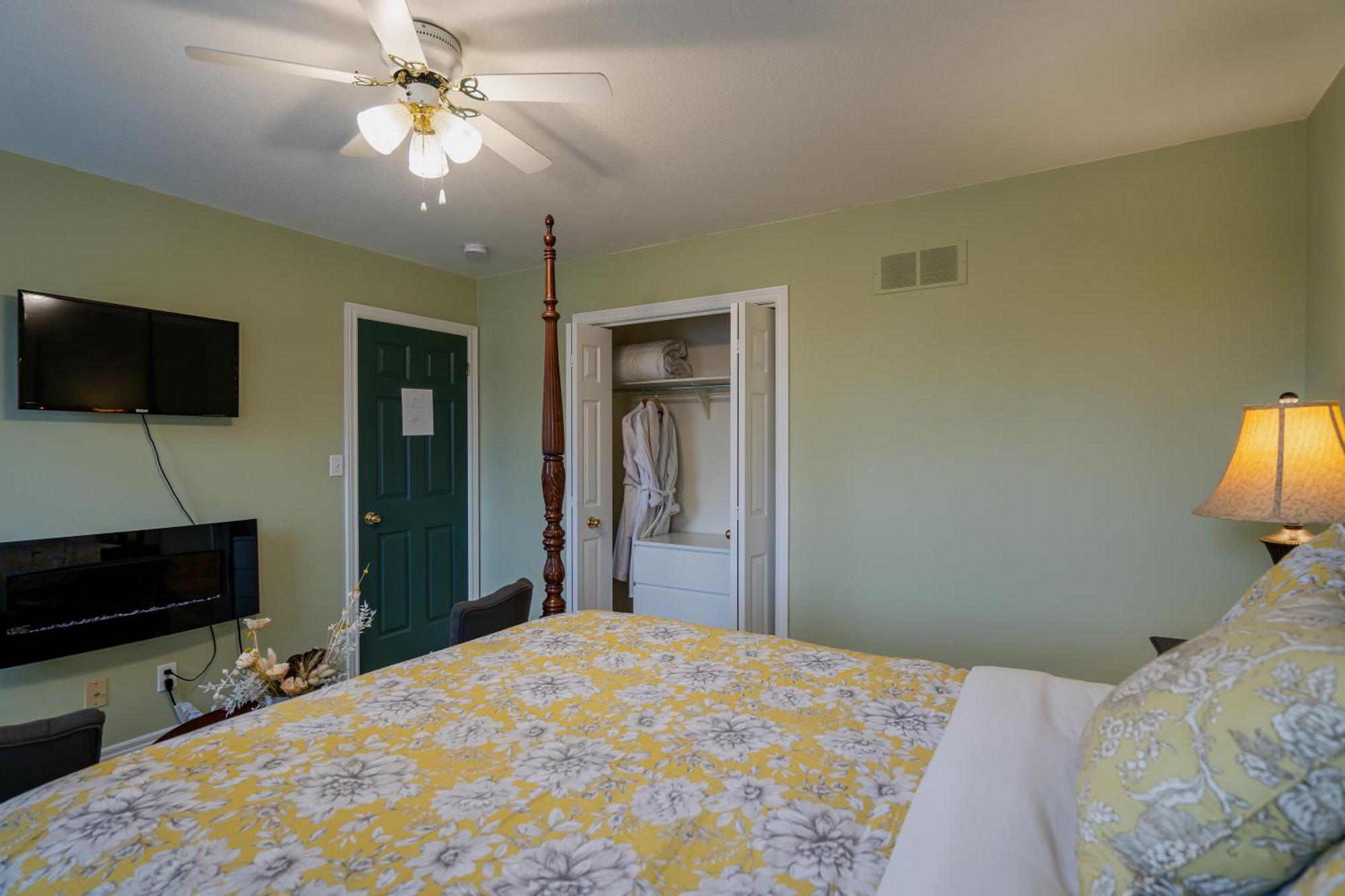 Old Town Country Landing Bed and Breakfast Niagara-on-the-Lake Eksteriør billede