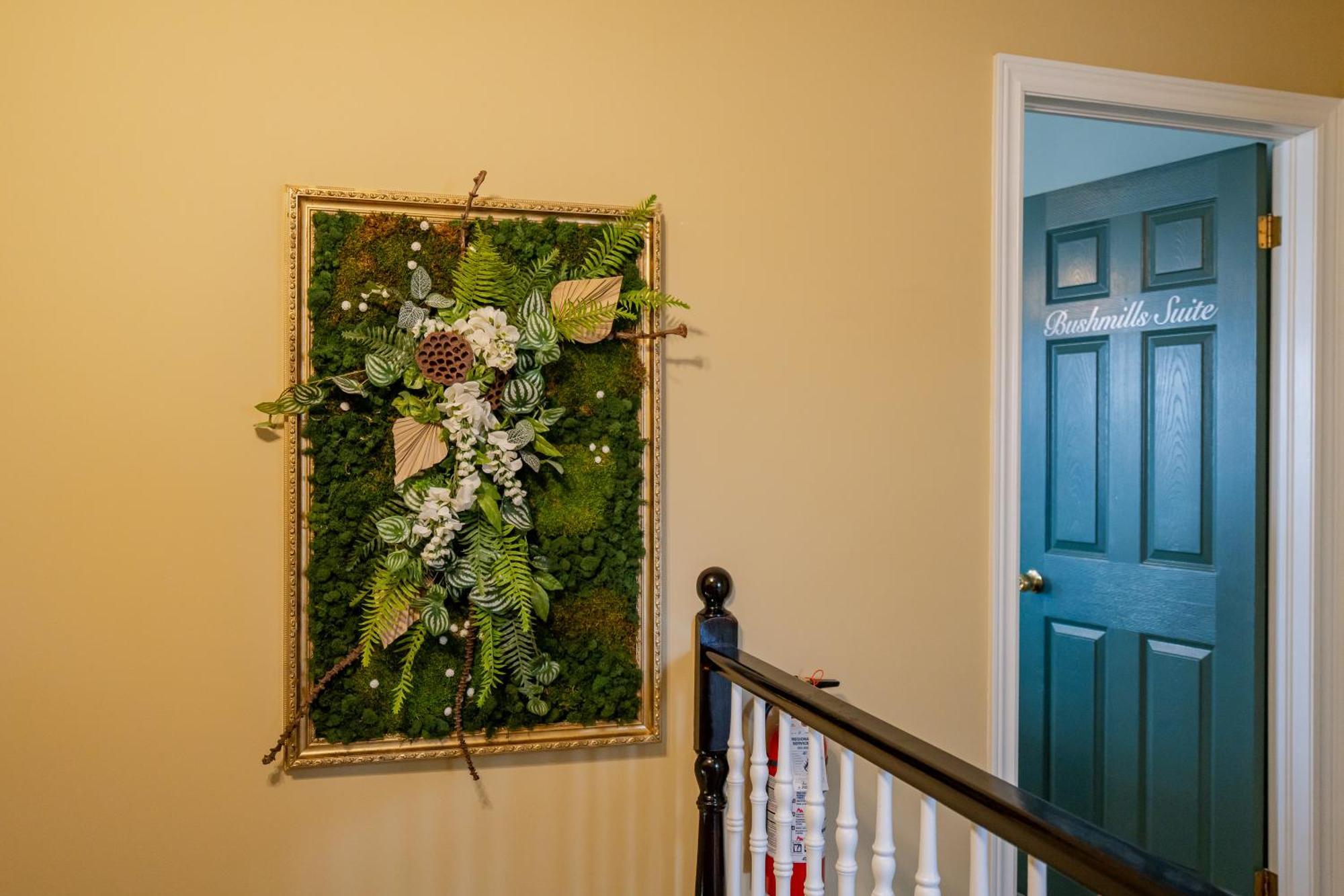 Old Town Country Landing Bed and Breakfast Niagara-on-the-Lake Eksteriør billede